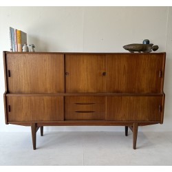 Two Tiered Danish Teak Sideboard - 5 sliding doors and 3 pull out drawers id 56