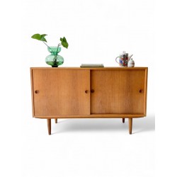 Børge Mogensen sliding door sideboard id 17