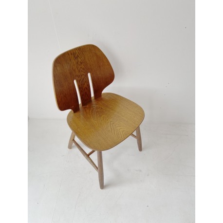 Set of 4 Ejvind A. Johansson Dining Chairs Designed in 1957 and Produced by FDB Mobler.